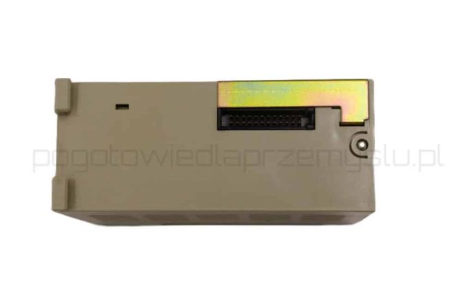 Omron C200HW PA204 C200HWPA204 1